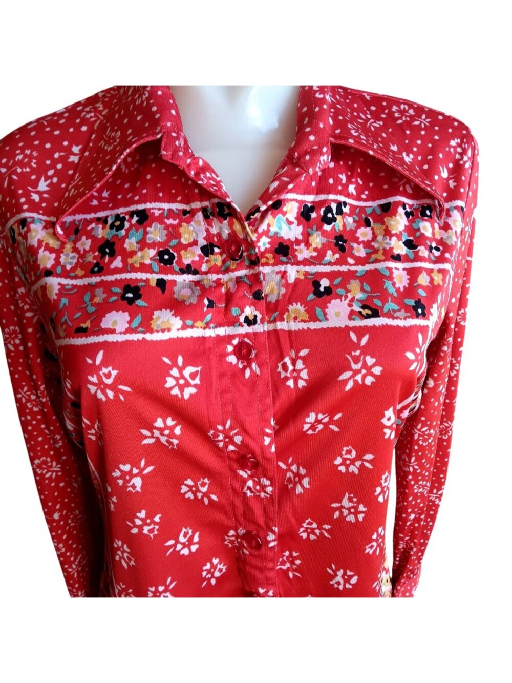 True Vintage Boho Top 13/14 Large Groovy Red Floral Tami Button-Up 1970's Hippy